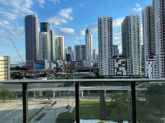 1600 NE 1st Ave # 1402, Miami FL 33132