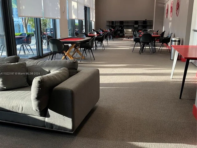 1600 NE 1st Ave # 1402, Miami FL 33132