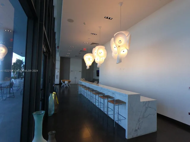 1600 NE 1st Ave # 1402, Miami FL 33132