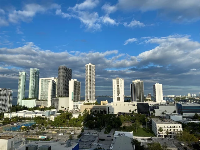 1600 NE 1st Ave # 1402, Miami FL 33132