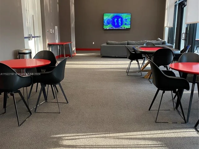 1600 NE 1st Ave # 1402, Miami FL 33132