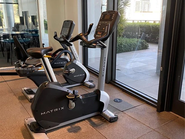 1600 NE 1st Ave # 1402, Miami FL 33132