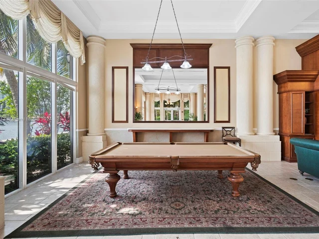 17150 N Bay Rd # 2412, Sunny Isles Beach FL 33160