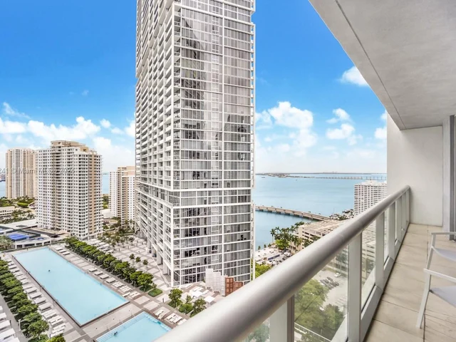 485 Brickell Ave # 2511, Miami FL 33131