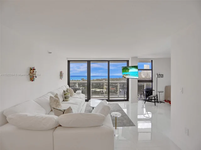 20515 E Country Club Dr # 1744, Aventura FL 33180