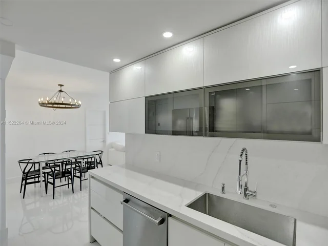 20515 E Country Club Dr # 1744, Aventura FL 33180