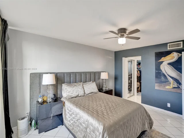 7001 Environ Blvd # 403, Lauderhill FL 33319