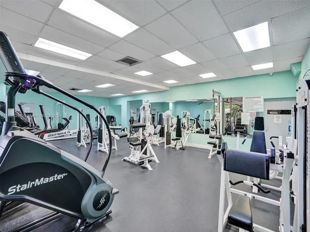 7001 Environ Blvd # 403, Lauderhill FL 33319