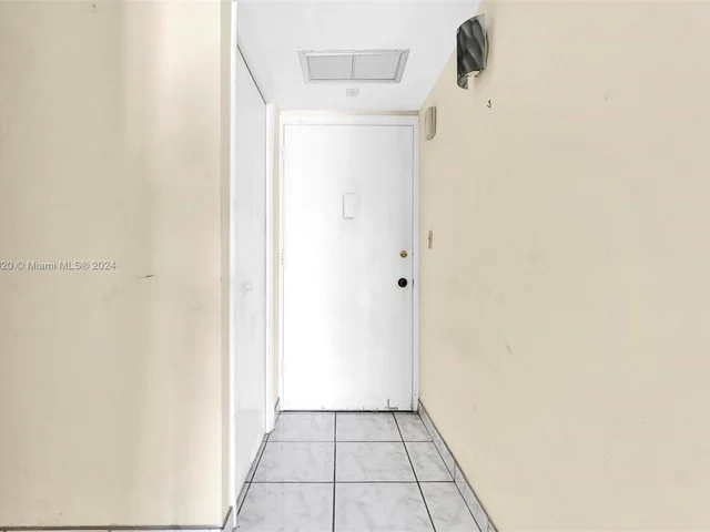 2903 Point East Dr # K207, Aventura FL 33160