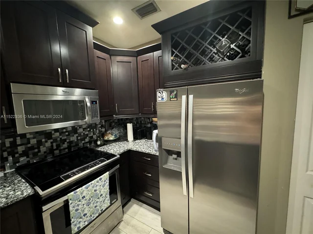 5773 NW 116th Ave # 105, Doral FL 33178