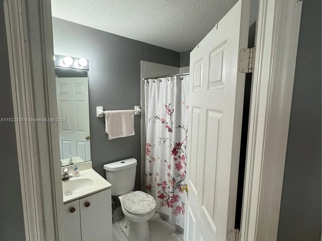 5773 NW 116th Ave # 105, Doral FL 33178