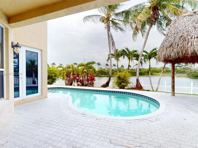 17301 SW 33rd St, Miramar FL 33029