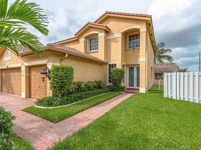 17301 SW 33rd St, Miramar FL 33029