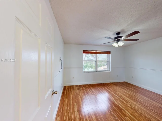 17301 SW 33rd St, Miramar FL 33029