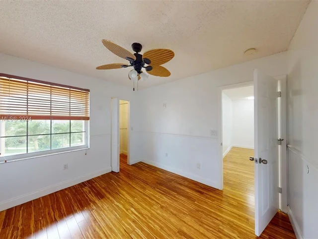 17301 SW 33rd St, Miramar FL 33029