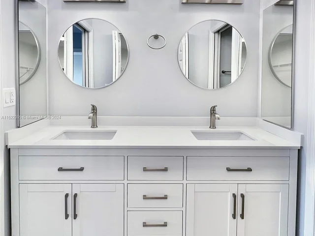 7380 N Devon Dr # 307, Tamarac FL 33321