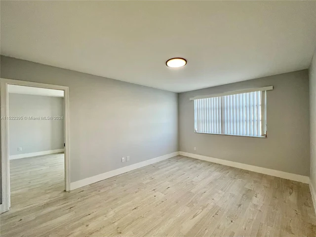 7380 N Devon Dr # 307, Tamarac FL 33321