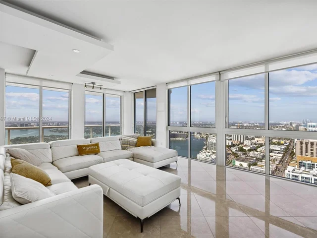 6365 Collins Ave # 4408, Miami Beach FL 33141