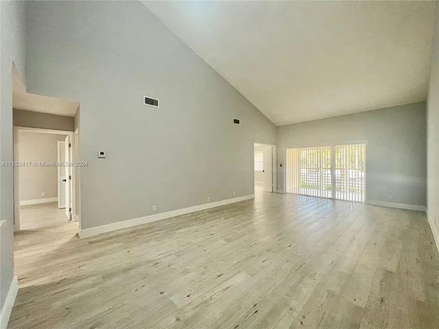 8725 Azalea Ct # 203, Tamarac FL 33321