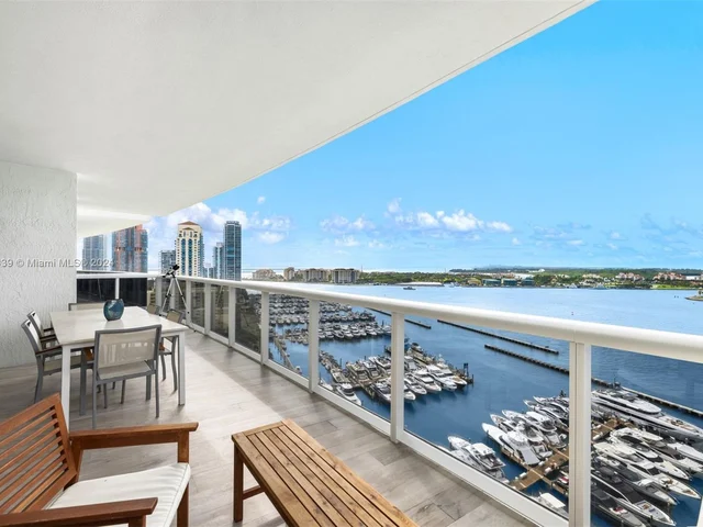 400 Alton Road # 2003, Miami Beach FL 33139