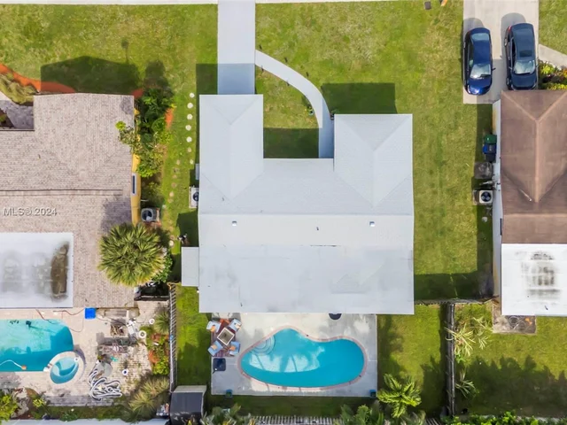 7956 NW 1st Ct, Margate FL 33063