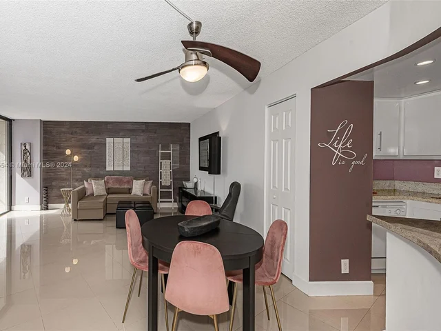 400 Leslie Dr # 1011, Hallandale Beach FL 33009