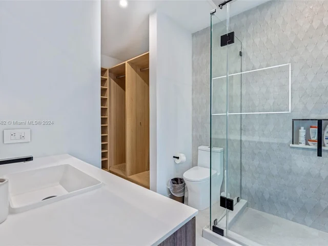 535 NE 50th Ter, Miami FL 33137