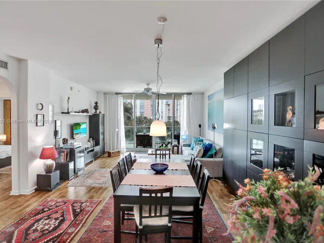 3340 NE 190th St # 603, Aventura FL 33180