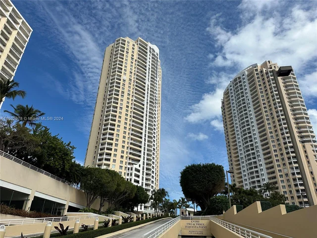 848 Brickell Key Dr # 1003, Miami FL 33131