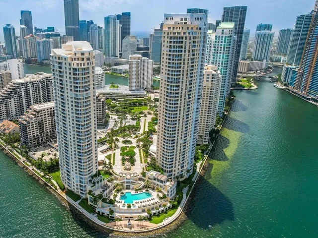 848 Brickell Key Dr # 1003, Miami FL 33131