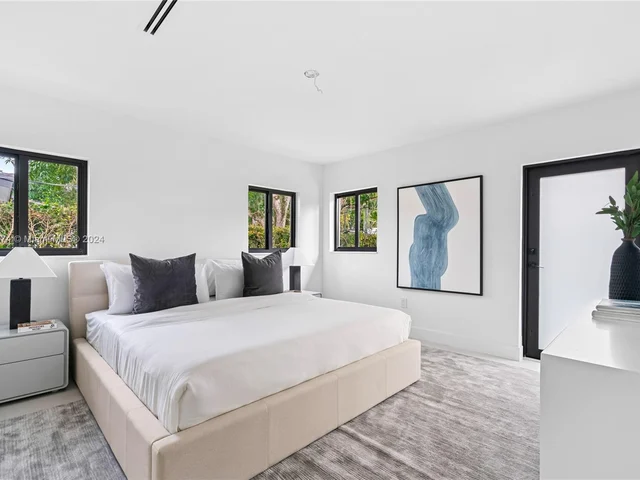 5770 SW 56th St, Miami FL 33155