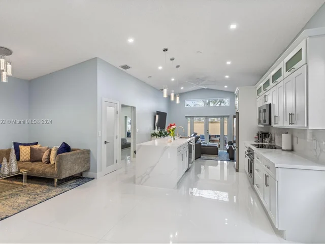 14981 SW 18th St, Miramar FL 33027