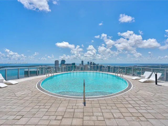 851 ne 1st ave # 3900, Miami FL 33132