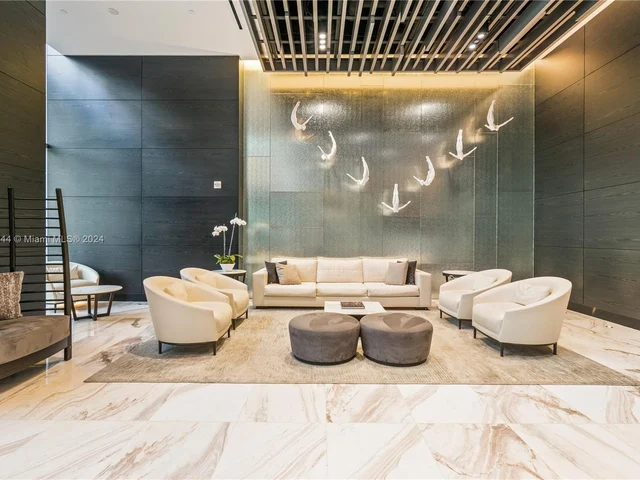 851 ne 1st ave # 3900, Miami FL 33132