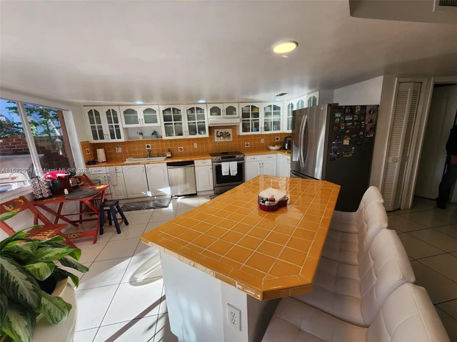 9140 SW 156th Ct, Miami FL 33196