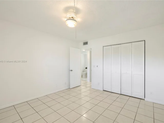 13455 SW 3rd St # 312S, Pembroke Pines FL 33027