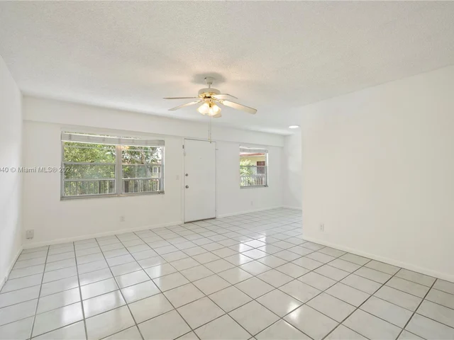 13455 SW 3rd St # 312S, Pembroke Pines FL 33027