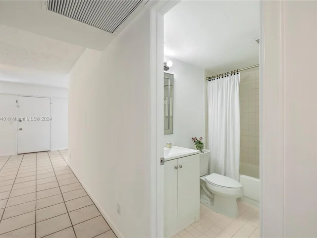 13455 SW 3rd St # 312S, Pembroke Pines FL 33027