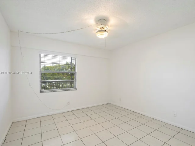 13455 SW 3rd St # 312S, Pembroke Pines FL 33027