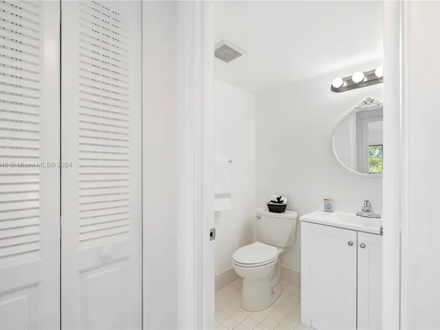 13455 SW 3rd St # 312S, Pembroke Pines FL 33027