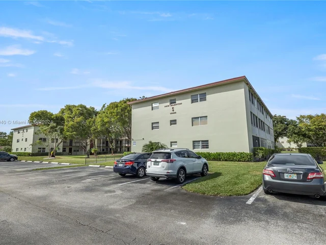 13455 SW 3rd St # 312S, Pembroke Pines FL 33027