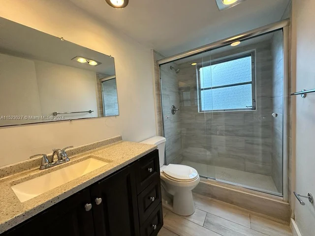 2851 S Palm Aire Dr # 310, Pompano Beach FL 33069