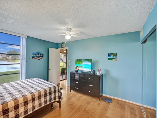 6203 Coral Lake Dr # 103, Margate FL 33063