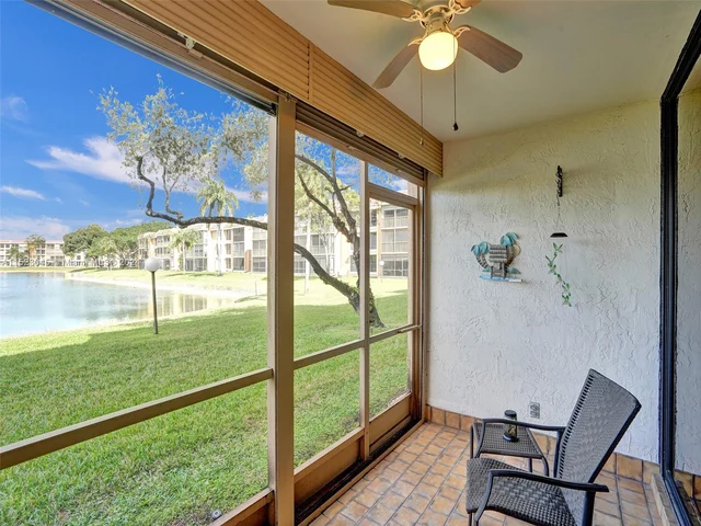 6203 Coral Lake Dr # 103, Margate FL 33063