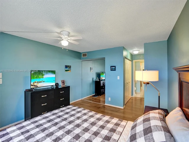 6203 Coral Lake Dr # 103, Margate FL 33063