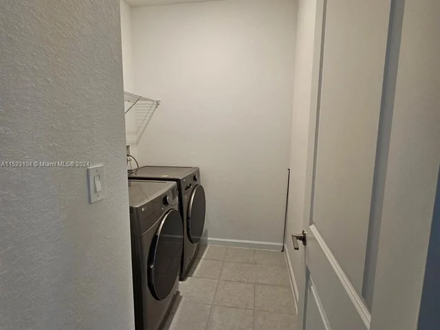 12746 SW 212th St # 12746, Miami FL 33177