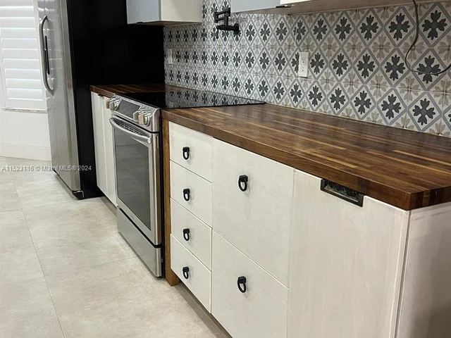 8501 NW 107th Ct # 37, Doral FL 33178