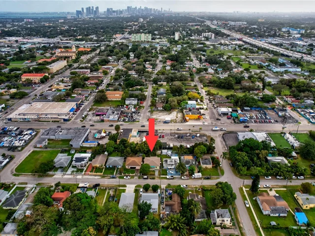 354 NW 80th St, Miami FL 33150
