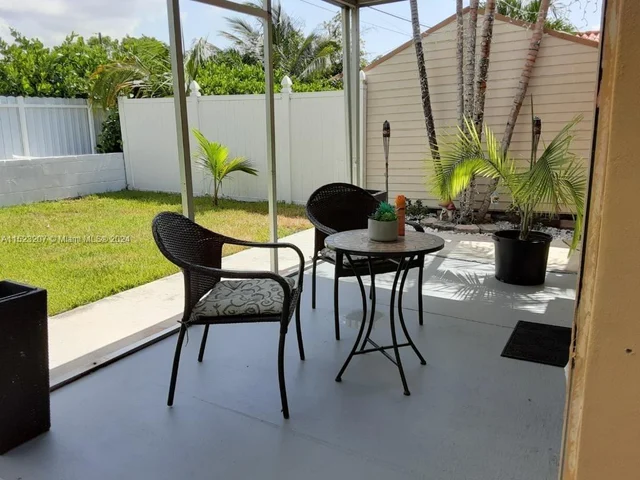 3071 SW 19th Ter, Miami FL 33145