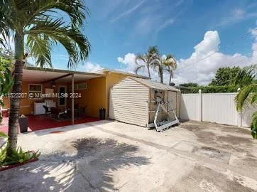 3071 SW 19th Ter, Miami FL 33145